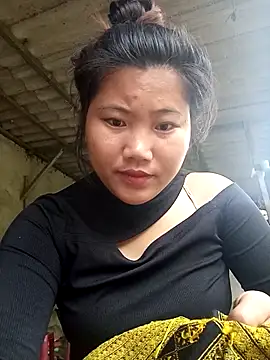 Snapshot of emlylin chatting on November 1, 2025, 1:29 am emlylin online show from November 1, 2025, 1:29 am