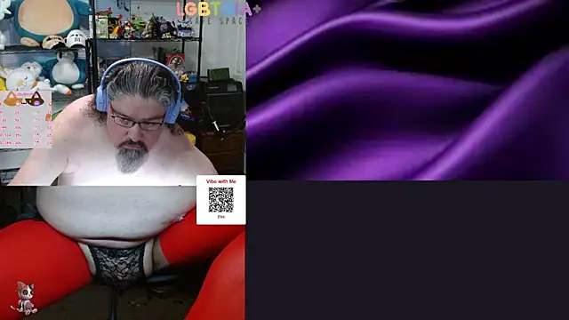 Snapshot of geekycastillo chatting on May 3, 2026, 3:23 am geekycastillo online show from May 3, 2026, 3:23 am
