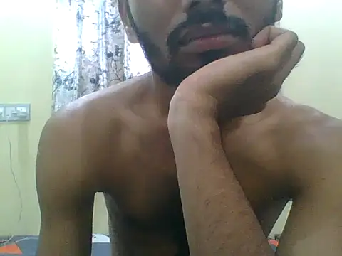 Snapshot of gentelmen_4 chatting on November 19, 2025, 8:47 am gentelmen 4 online show from November 19, 2025, 8:47 am