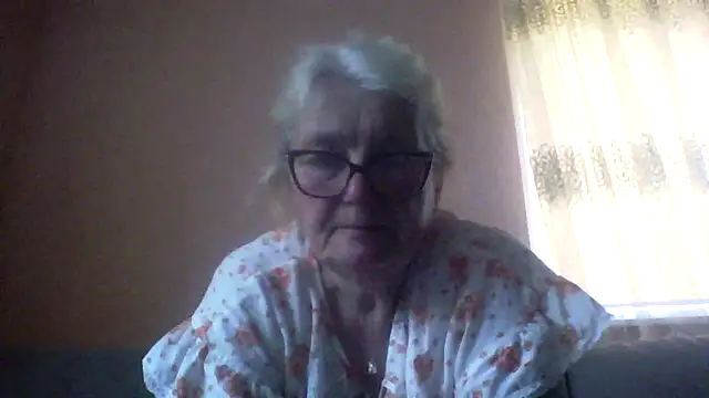 Snapshot of AmyLove353 chatting on June 13, 2026, 3:48 am AmyLove353 online show from June 13, 2026, 3:48 am
