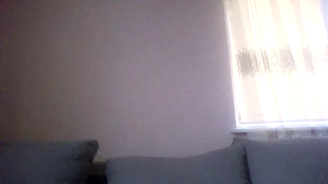 AmyLove353 online show from June 17, 2026, 4:04 am