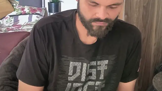 MakeMeAwareAah online show from April 12, 2026, 5:45 am