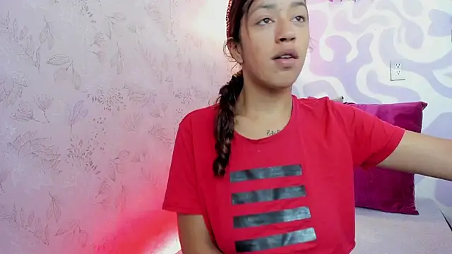 mia scarlett7 online show from March 28, 2026, 12:16 pm