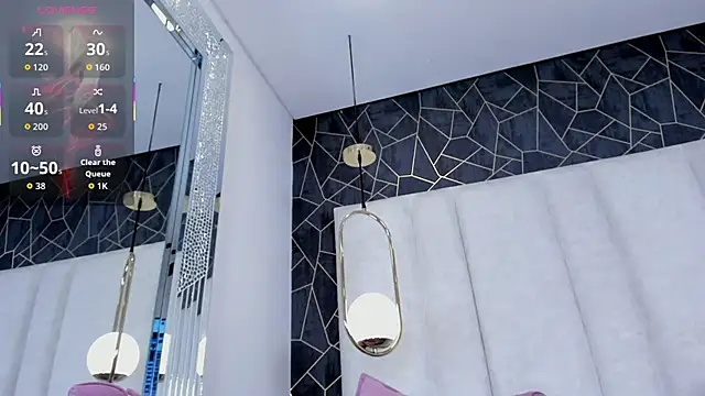 Snapshot of AnnieLove_ chatting on February 9, 2026, 12:31 pm AnnieLove online show from February 9, 2026, 12:31 pm