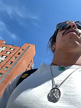 caiiobahia online show from November 18, 2025, 5:06 pm