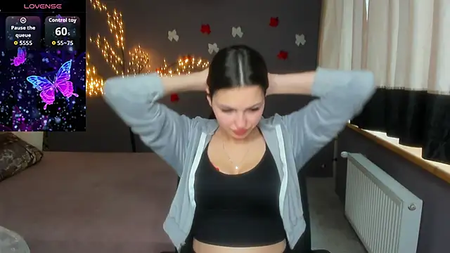 KittyShenson online show from February 13, 2026, 12:34 pm