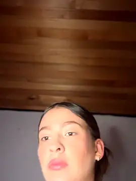 Talia Bonet online show from February 3, 2026, 1:27 pm