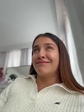 Talia Bonet online show from April 9, 2026, 9:20 pm