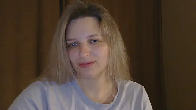 ElisSky301 online show from March 8, 2026, 2:15 am