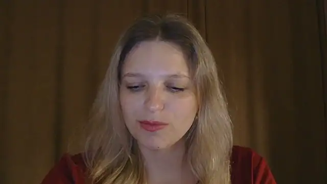 Snapshot of ElisSky301 chatting on April 22, 2026, 8:54 pm ElisSky301 online show from April 22, 2026, 8:54 pm