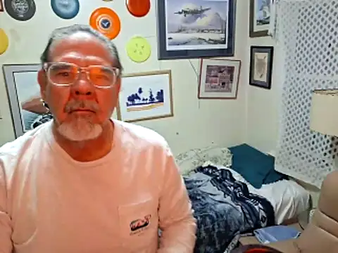 pena633 online show from November 26, 2025, 2:01 am