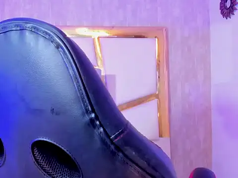 Britanny-Jhonsons online show from November 3, 2025, 11:26 pm