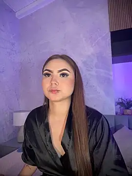 Beella1  online show from November 3, 2025, 11:44 am