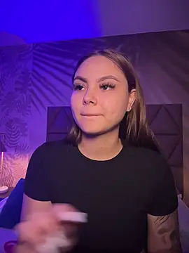 Beella1  online show from November 20, 2025, 11:32 am