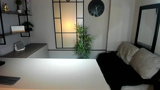 Lil James online show from December 4, 2025, 7:55 pm