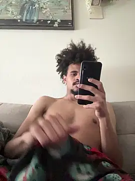 Mrmakeherwet Tez online show from February 24, 2026, 4:38 pm