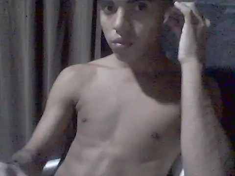 Snapshot of saiandrades chatting on February 27, 2026, 2:22 am saiandrades online show from February 27, 2026, 2:22 am