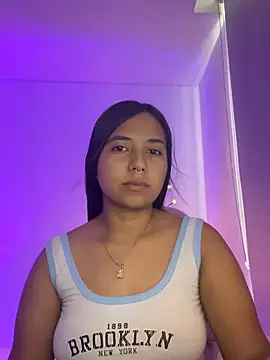 aly nicols online show from October 25, 2025, 8:47 pm