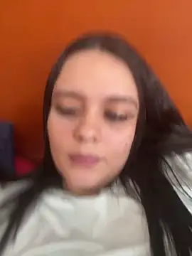 Selena Roa online show from May 24, 2026, 6:46 pm