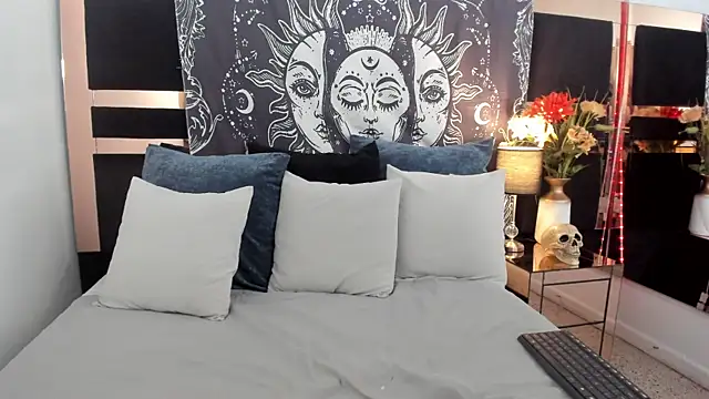 Snapshot of mirandaduboiss chatting on February 12, 2026, 5:19 pm mirandaduboiss online show from February 12, 2026, 5:19 pm