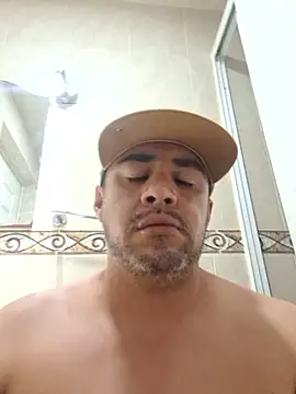 Manu2412 online show from October 21, 2025, 6:03 am