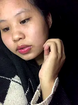 Miuu-Miuu online show from November 23, 2025, 1:44 pm