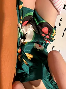 Snapshot of Hana_yukii chatting on November 21, 2025, 7:56 pm Hana yukii online show from November 21, 2025, 7:56 pm