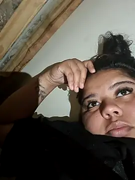 bebeeecitahot33 online show from February 24, 2026, 7:06 am