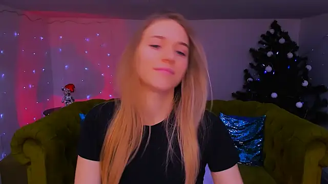 sassy cutie online show from January 14, 2026, 1:06 pm