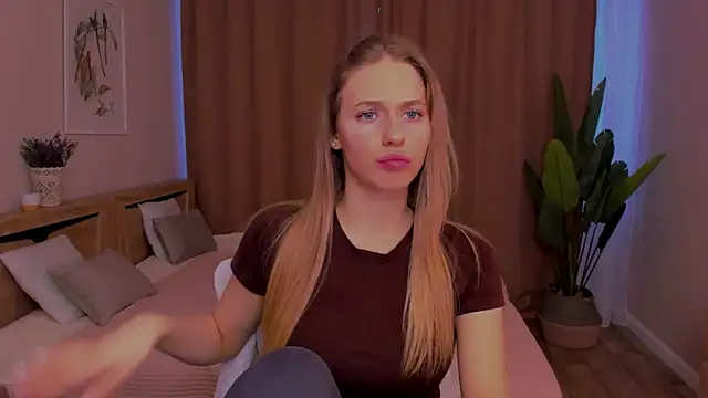 sassy cutie online show from February 10, 2026, 9:02 am