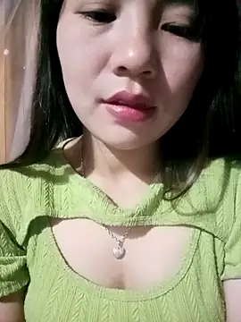 -Lanaa- online show from November 16, 2025, 7:41 pm