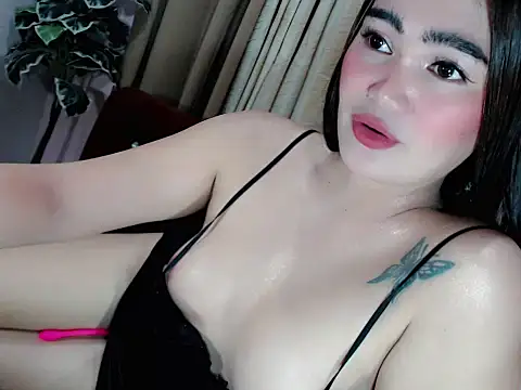 Snapshot of Felicity_lux chatting on June 25, 2026, 4:01 am Felicity lux online show from June 25, 2026, 4:01 am