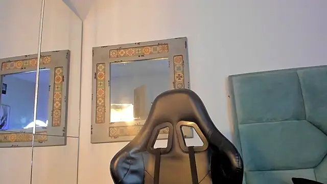 Mr Strike online show from November 10, 2025, 3:05 am