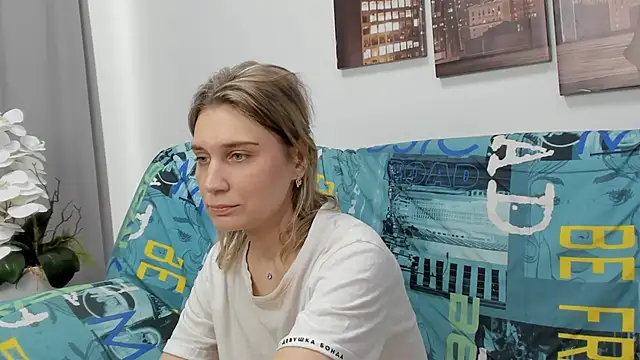 Tenderly Sophie online show from February 13, 2026, 8:21 am