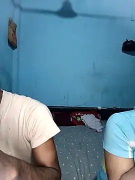 CoupleShow 432 online show from November 20, 2025, 11:54 am