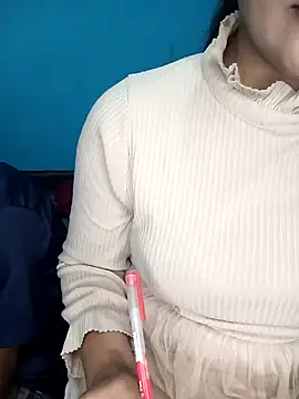 CoupleShow 432 online show from November 25, 2025, 4:51 pm