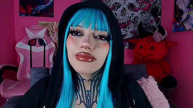 Snapshot of GothGaby chatting on May 16, 2026, 12:07 am GothGaby online show from May 16, 2026, 12:07 am