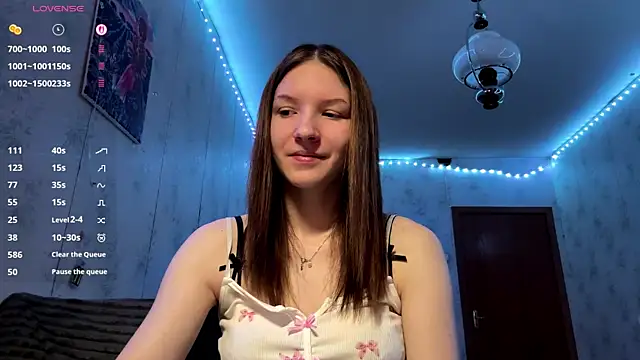 Beauty miIa online show from December 19, 2025, 2:46 pm