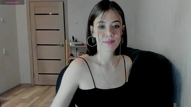 twinkle rosie online show from December 2, 2025, 12:21 pm