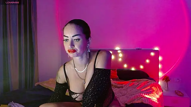 Snapshot of Elena_ur_Goddess chatting on November 20, 2025, 3:45 pm Elena ur Goddess online show from November 20, 2025, 3:45 pm