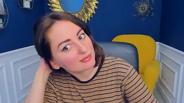 NoraSimons online show from March 23, 2026, 5:11 am