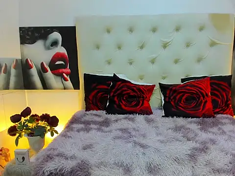 KeraMitenaa online show from December 1, 2025, 5:29 pm