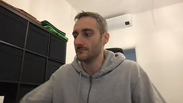 LukaShyGuy online show from February 9, 2026, 9:41 pm