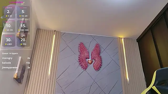 Sara swift9 online show from March 3, 2026, 8:04 pm