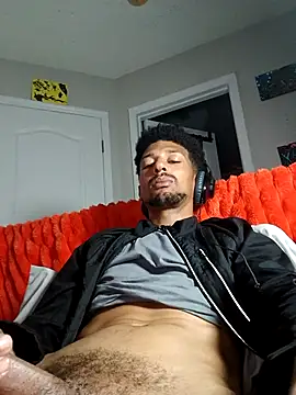 BigPrettyDick777 online show from January 13, 2026, 11:43 pm