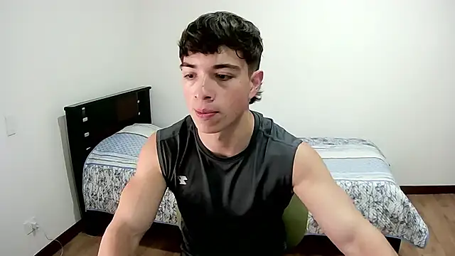 JUSTIN JHONS online show from November 4, 2025, 10:53 pm