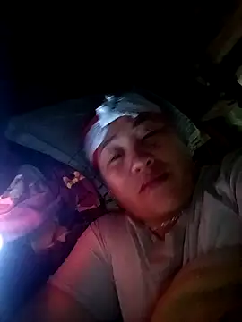 Snapshot of chich-bong chatting on November 22, 2025, 2:27 pm chich-bong online show from November 22, 2025, 2:27 pm