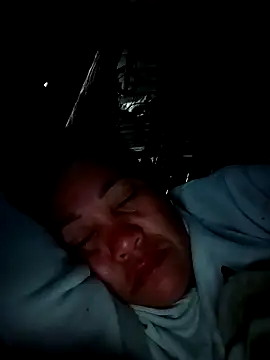 Snapshot of chich-bong chatting on December 13, 2025, 11:32 pm chich-bong online show from December 13, 2025, 11:32 pm