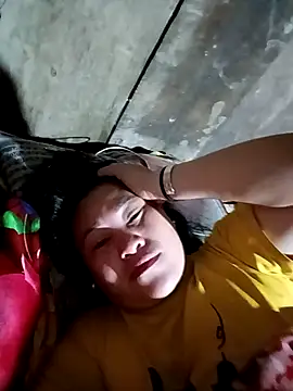 Snapshot of chich-bong chatting on December 16, 2025, 11:21 pm chich-bong online show from December 16, 2025, 11:21 pm