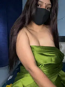 Snapshot of Cute_Marina chatting on February 24, 2026, 6:22 am Cute Marina online show from February 24, 2026, 6:22 am